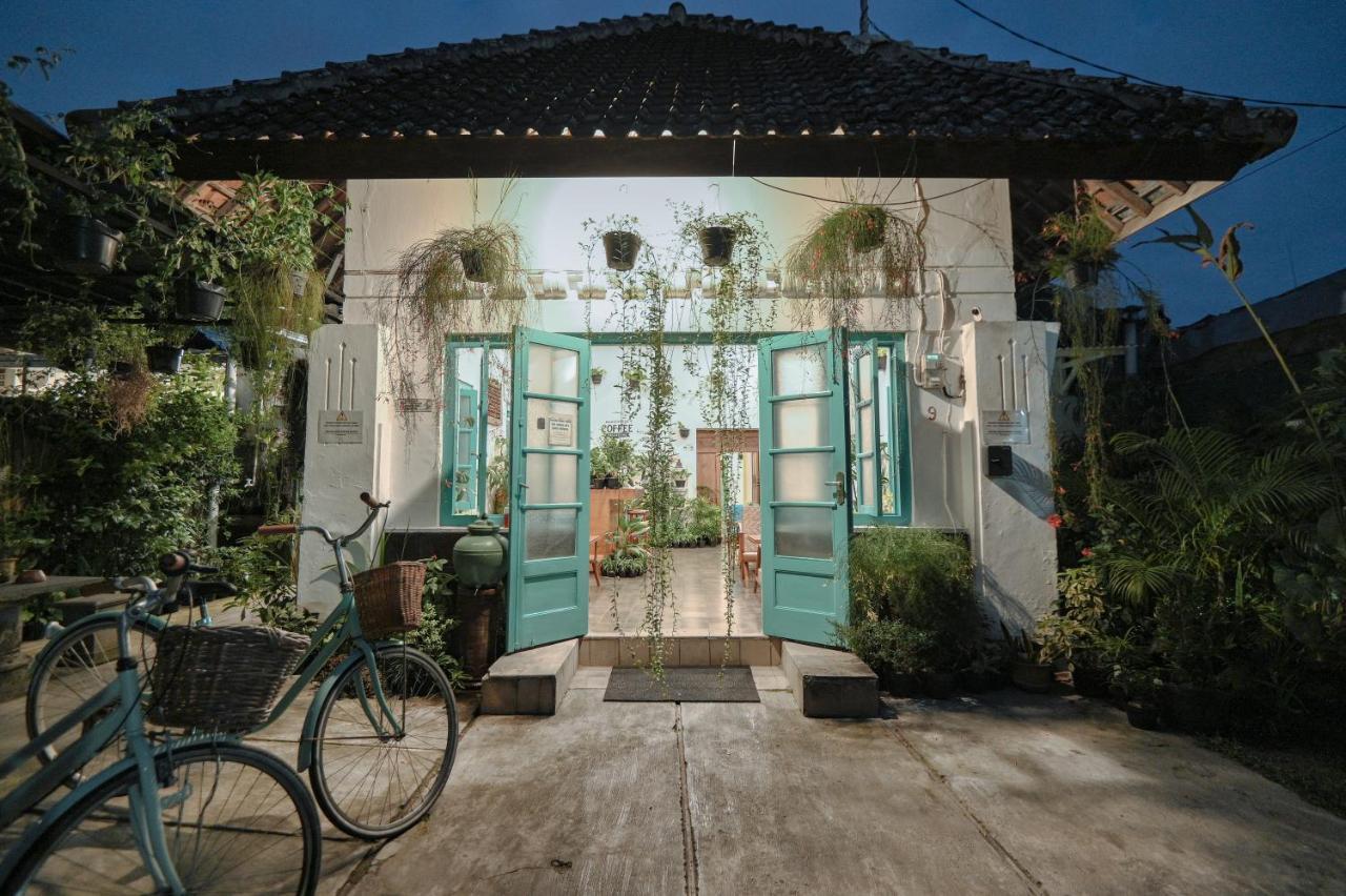 Snooze * Yogyakarta
