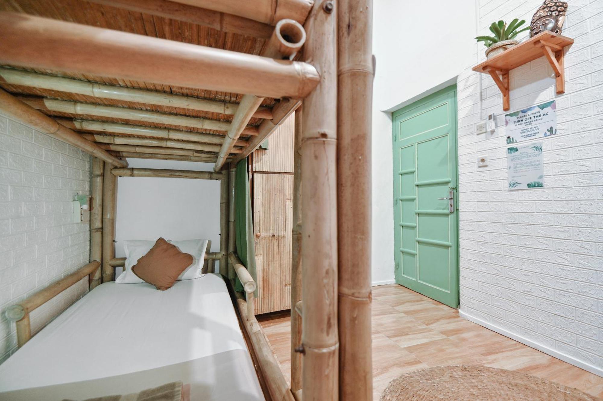 Snooze Guest house *